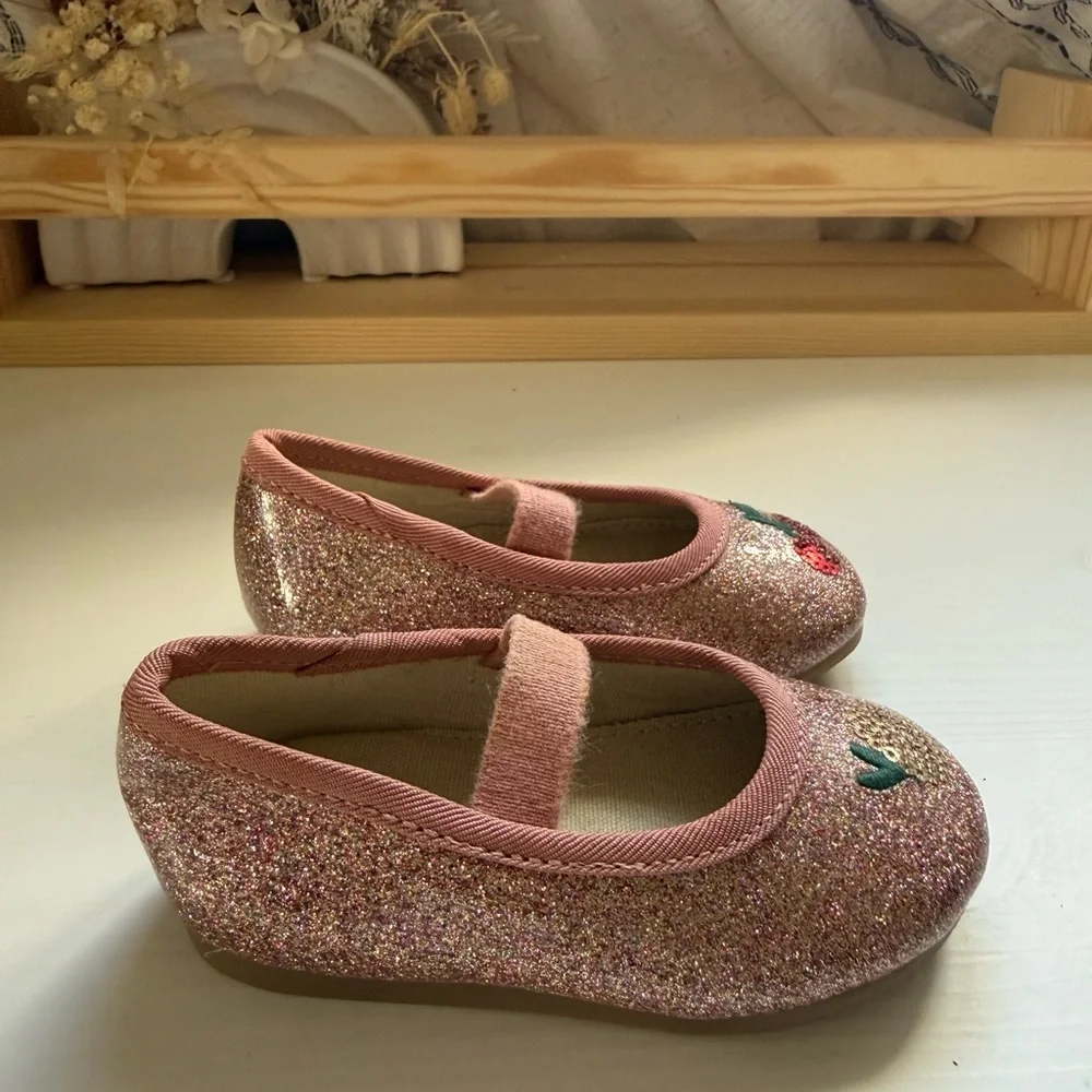 Zara Girls Pink Glitter Mary Janes with Cherry Embroidery size 18 (US 3)